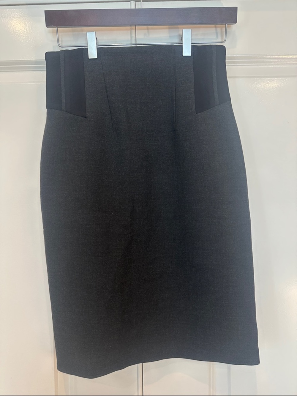 NWOT Zara Classic Black High-Waist Pencil Skirt small